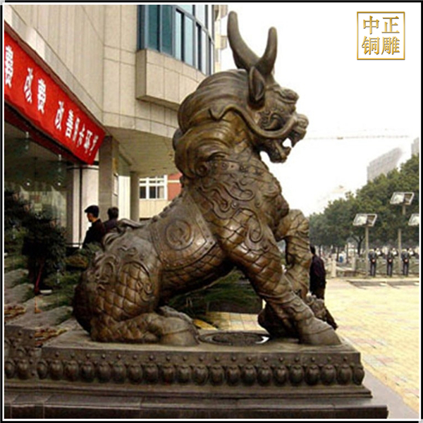 青铜麒麟铸造.jpg