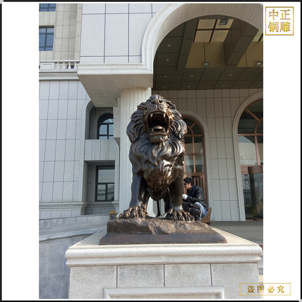 酒店铜狮子加工.jpg