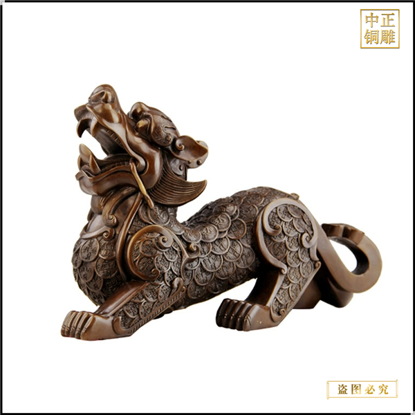 一对铜貔貅摆件.jpg