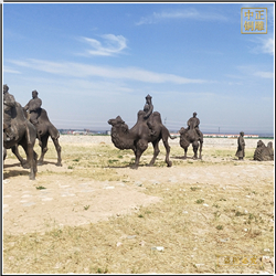 沙漠骆驼雕塑摆件价格