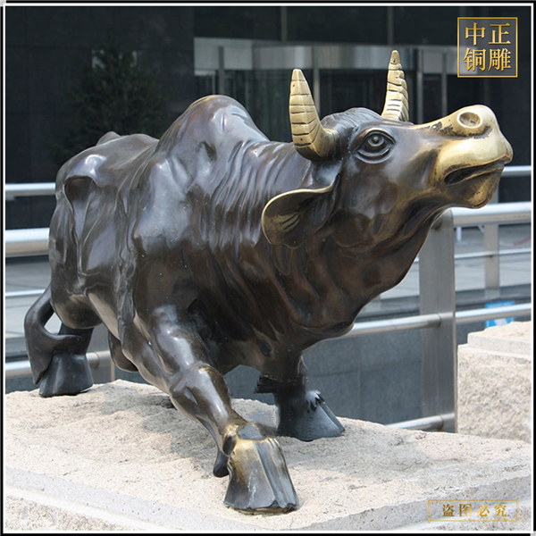 动物铜雕铜牛.jpg