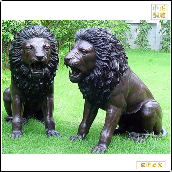 园林广场青铜看门狮子雕塑.jpg